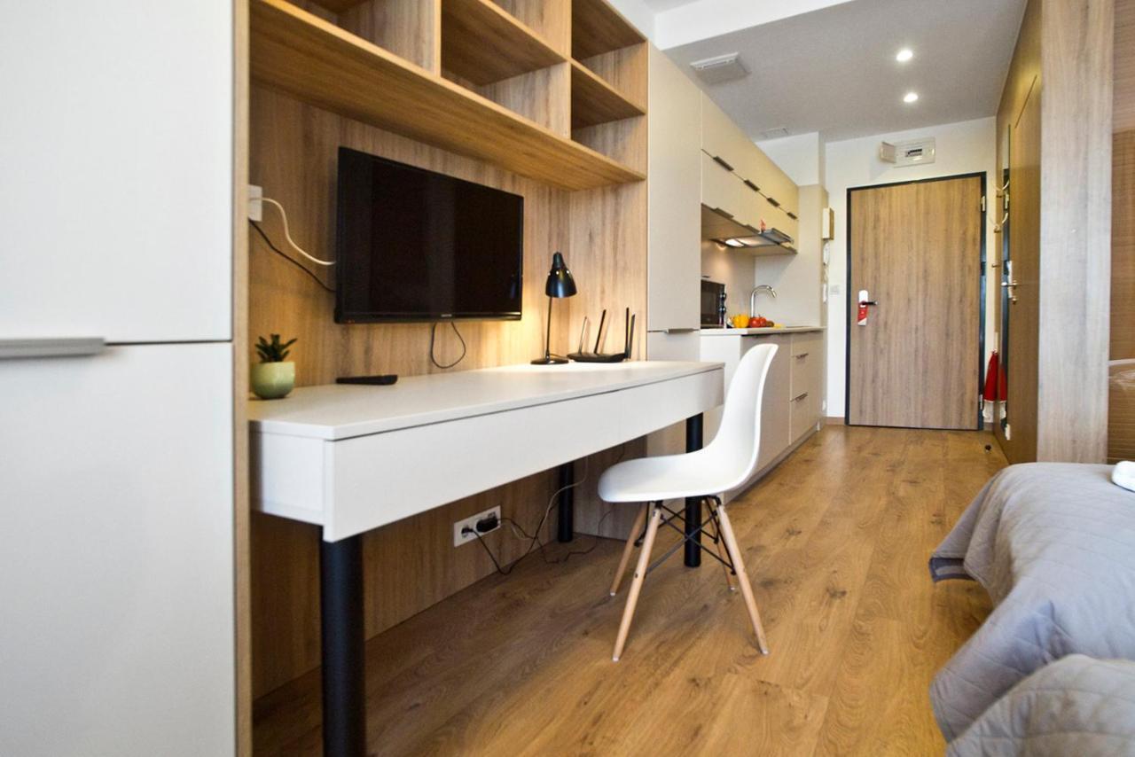 Wolska Residence Serviced Apartments Warsaw Exterior photo